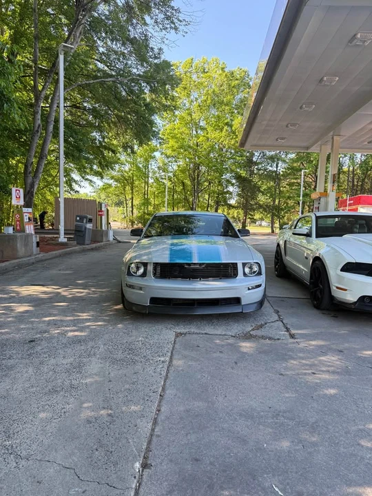 2005 Ford GT 1st Gen - Image 16 of 19
