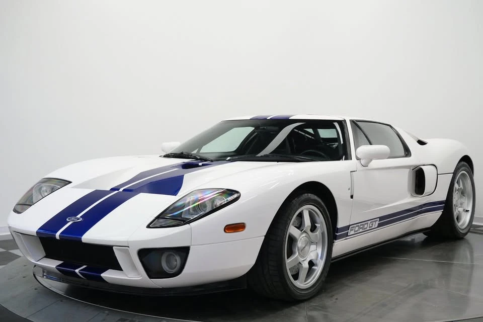 2005 Ford GT 1st Gen - Image 4 of 15