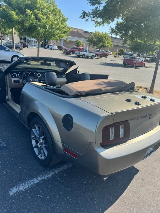 2005 Ford GT 1st Gen - Image 12 of 13