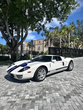 2005 Ford GT