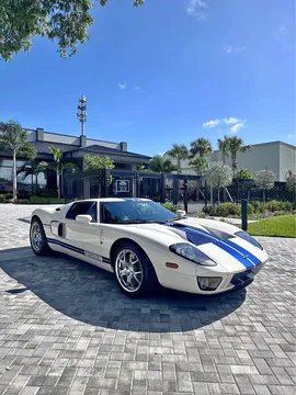 2005 Ford GT