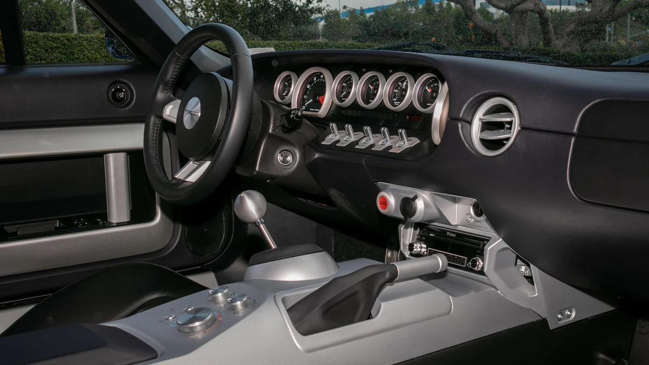 2005 Ford GT 1st Gen - Image 18 of 19