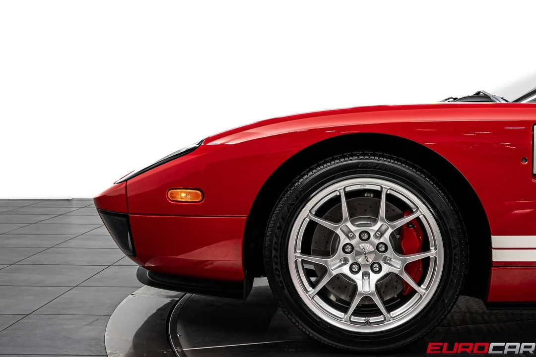 2005 Ford GT 1st Gen - Image 14 of 31