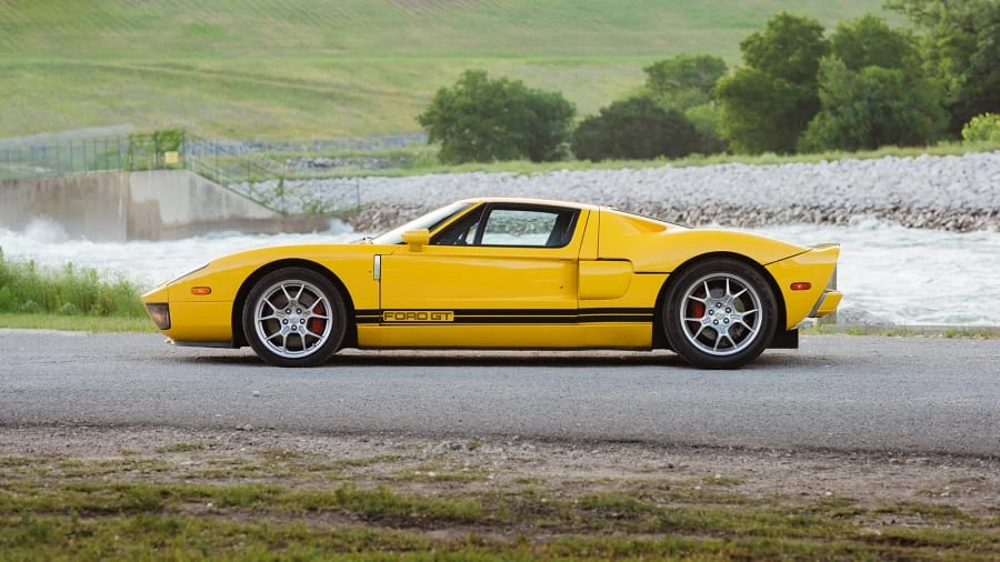 2005 Ford GT 1st Gen - Image 2 of 31