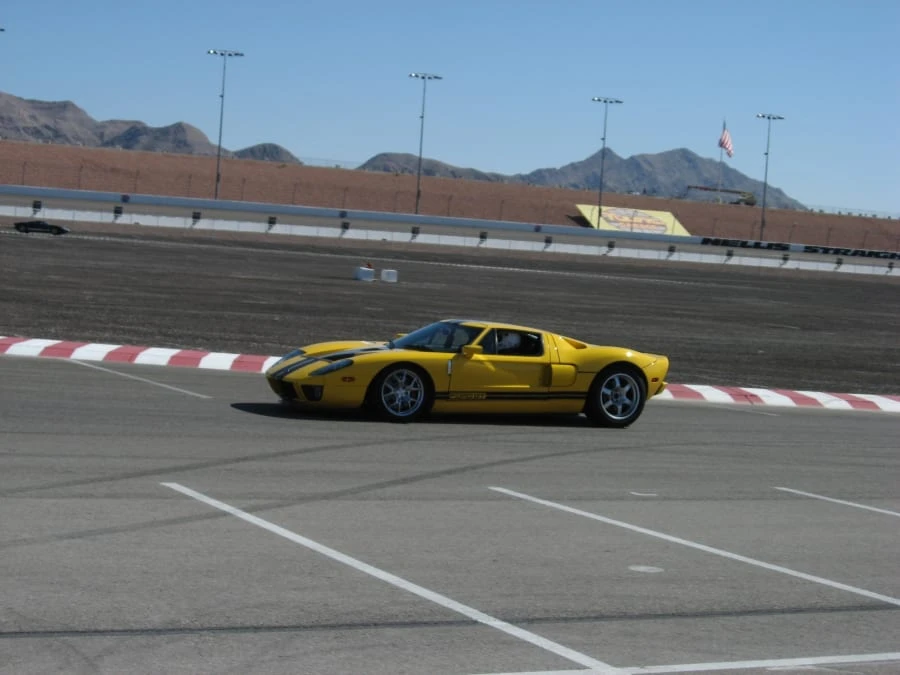 2005 Ford GT 1st Gen - Image 7 of 31