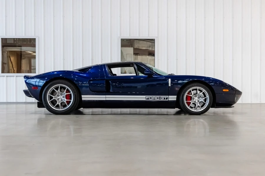 2005 Ford GT 1st Gen - Image 2 of 29