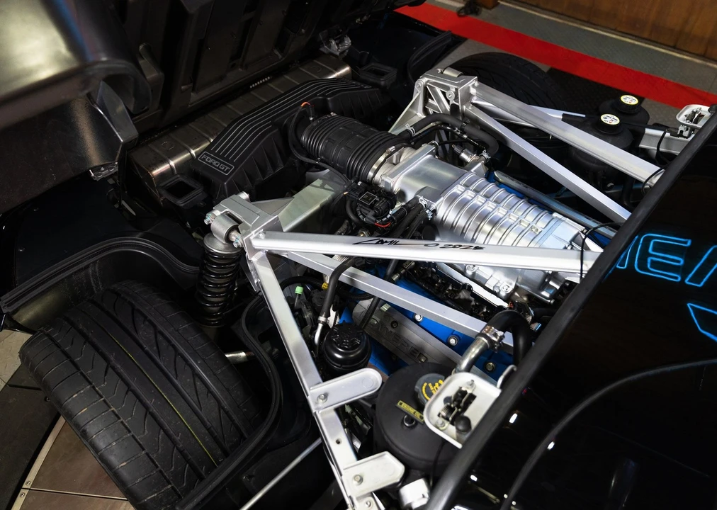 2005 Ford GT 1st Gen - Image 3 of 21