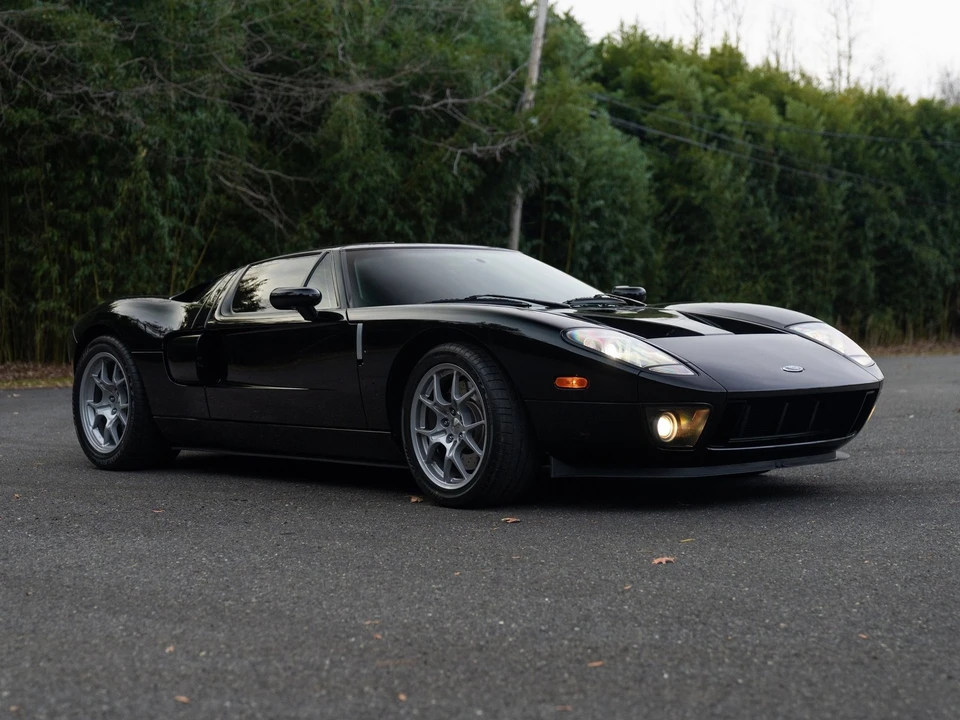 2005 Ford GT 1st Gen - Image 11 of 21