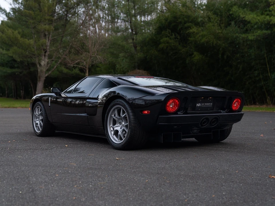 2005 Ford GT 1st Gen - Image 7 of 21