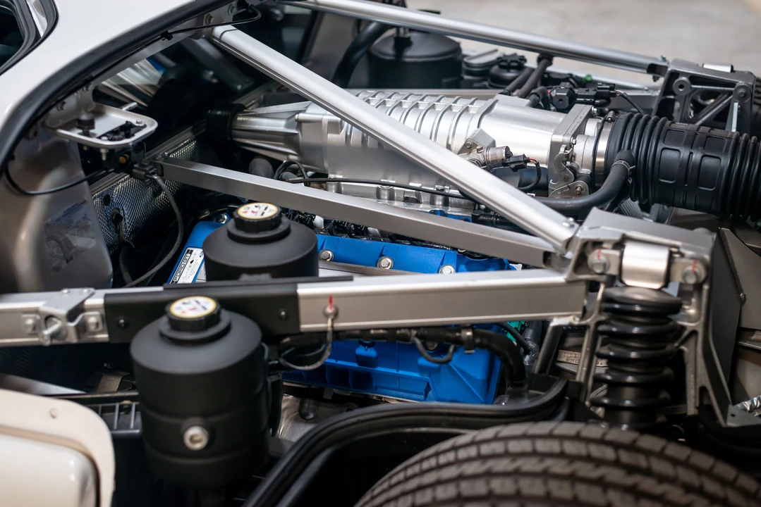 2005 Ford GT 1st Gen - Image 15 of 31