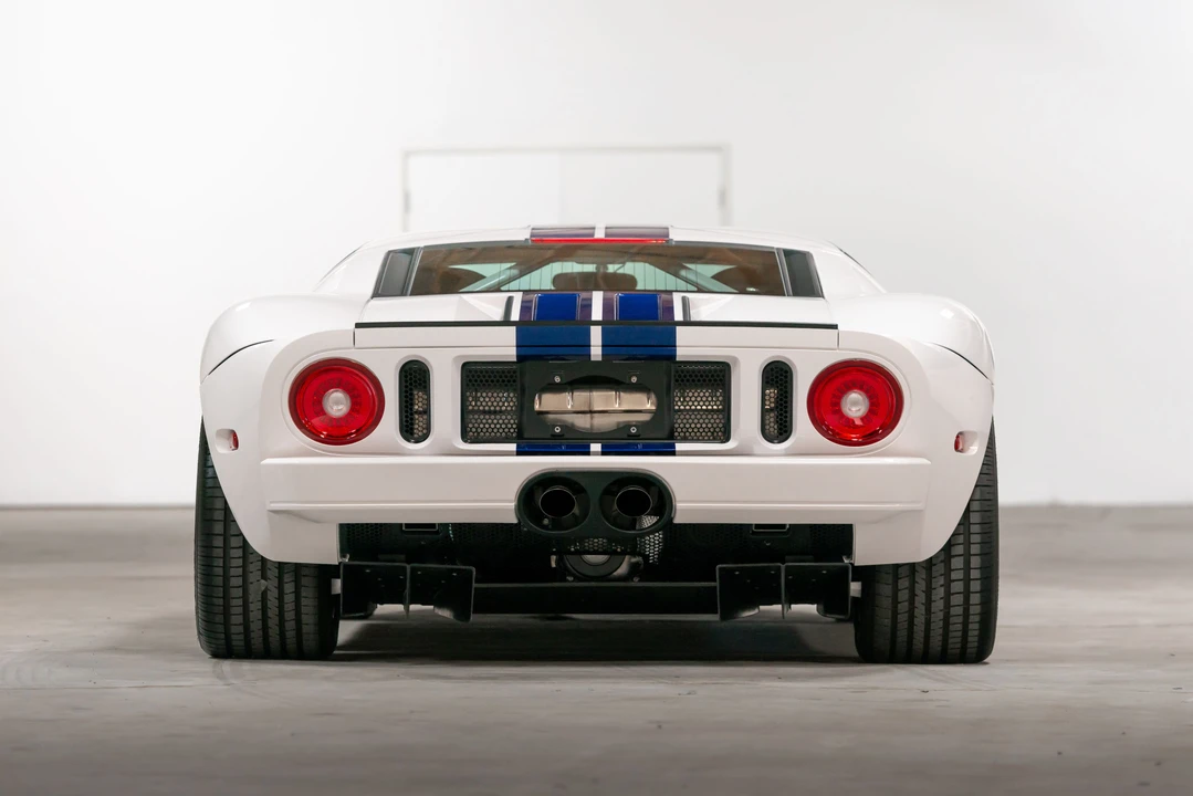 2005 Ford GT 1st Gen - Image 19 of 31