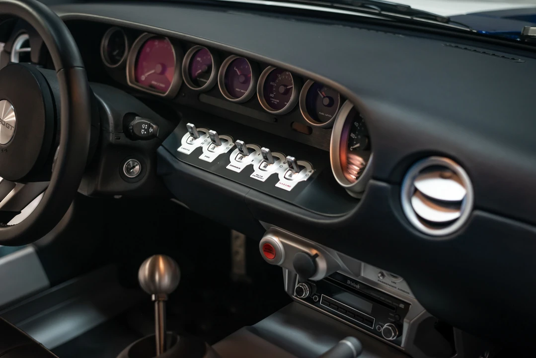 2005 Ford GT 1st Gen - Image 24 of 31