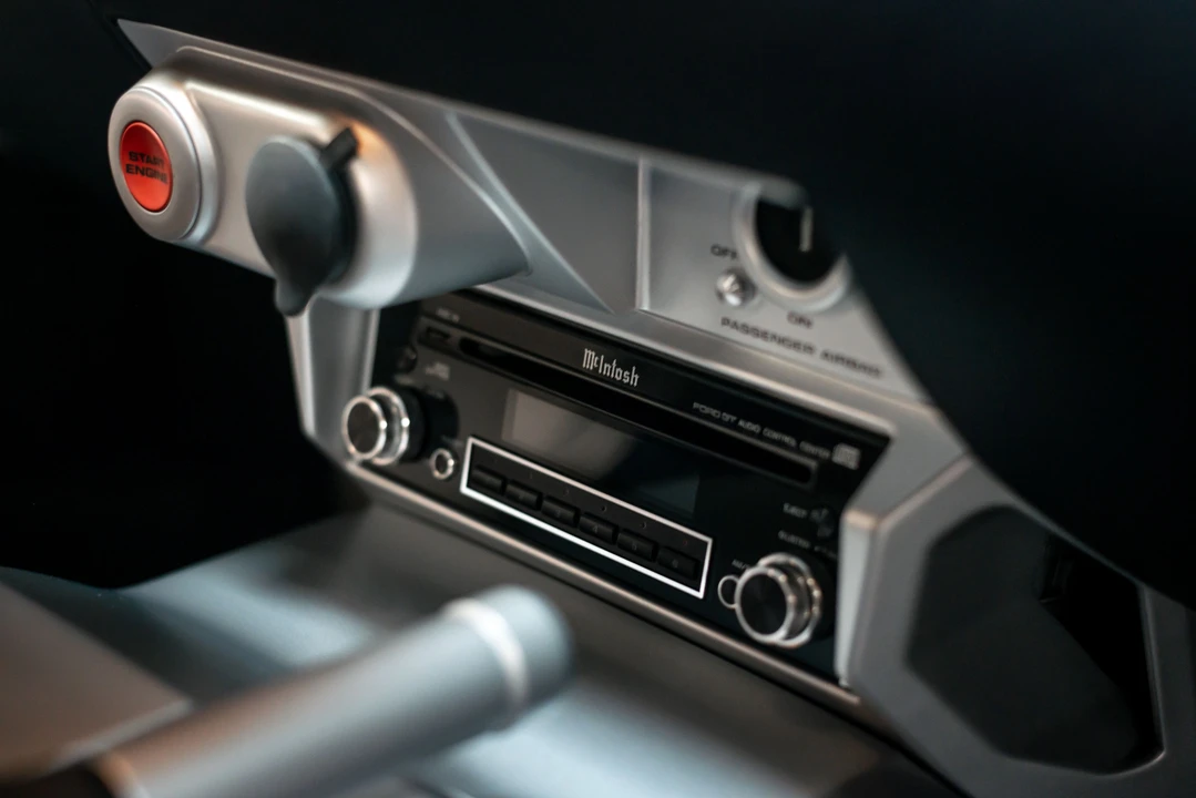 2005 Ford GT 1st Gen - Image 18 of 31