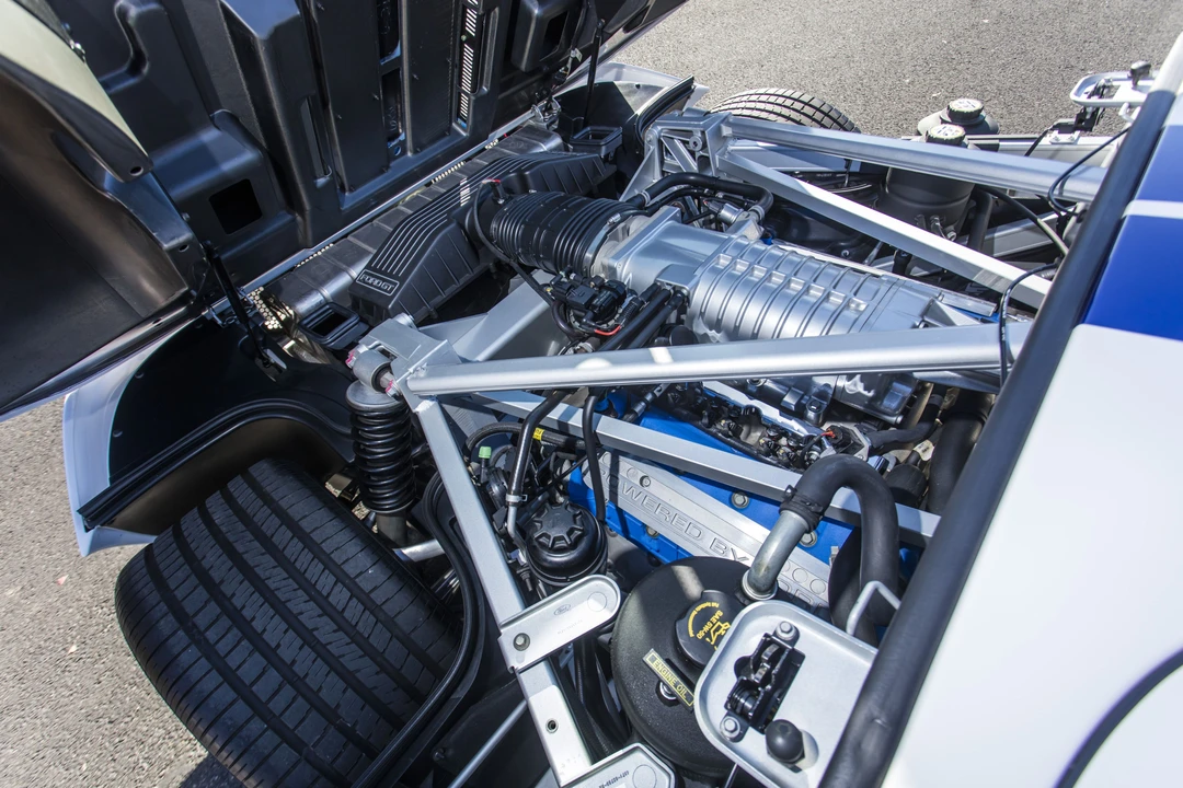 2005 Ford GT 1st Gen - Image 9 of 31