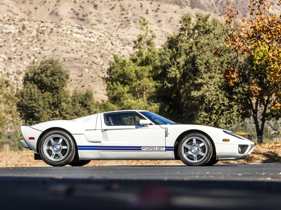 2005 Ford GT 1st Gen - Image 24 of 31