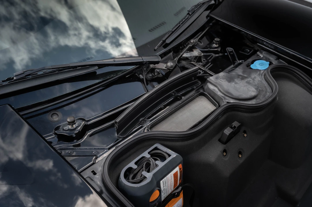 2005 Ford GT 1st Gen - Image 11 of 31