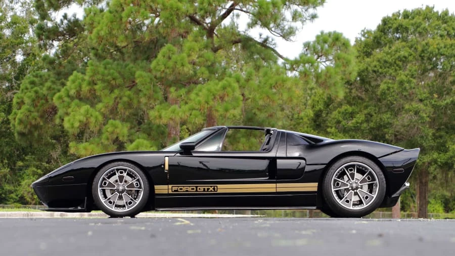 2005 Ford GT 1st Gen - Image 2 of 20