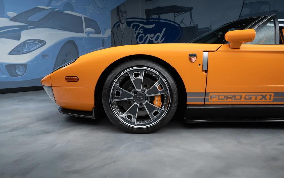 2005 Ford GT 1st Gen - Image 21 of 31