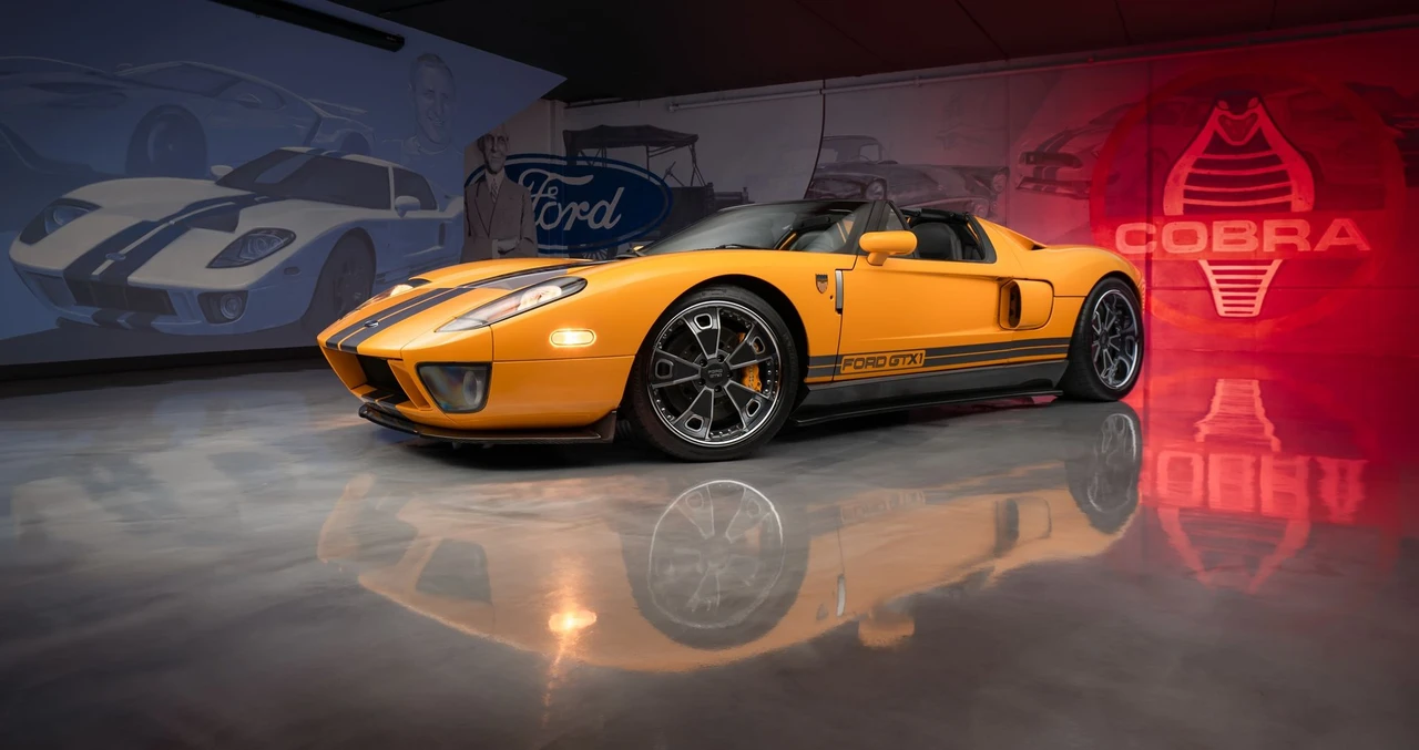 2005 Ford GT 1st Gen - Image 18 of 31