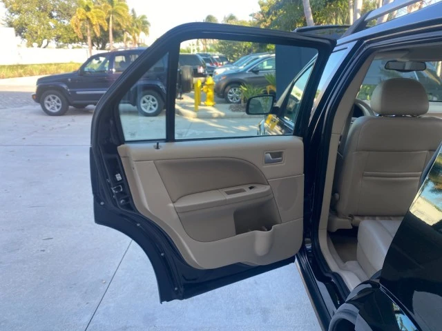 2005 Ford Freestyle - Image 14 of 21