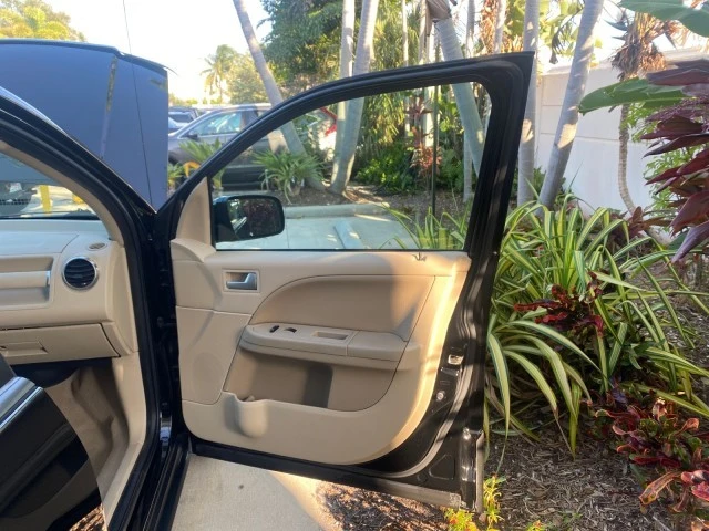 2005 Ford Freestyle - Image 12 of 21