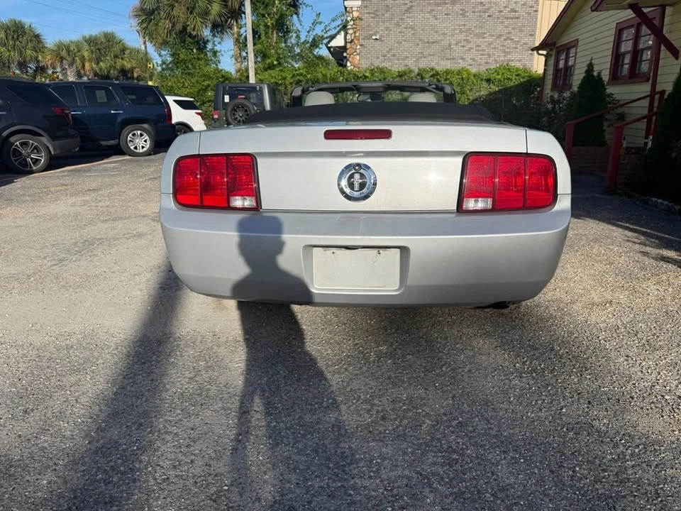 2005 Ford S197 Mustang - Image 3 of 18