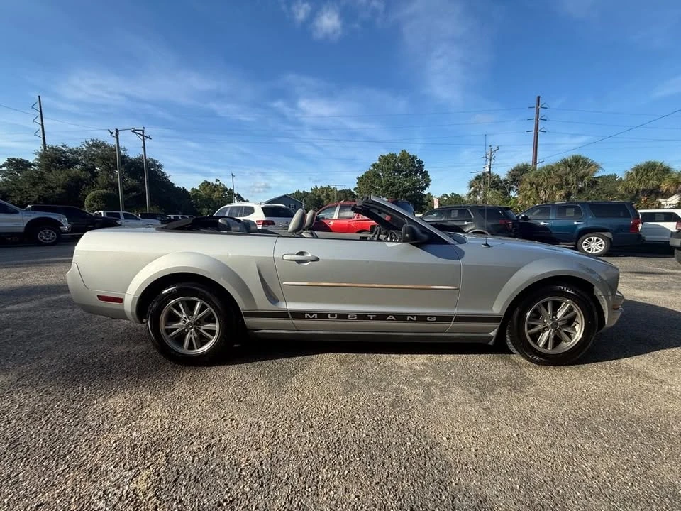2005 Ford S197 Mustang - Image 5 of 18