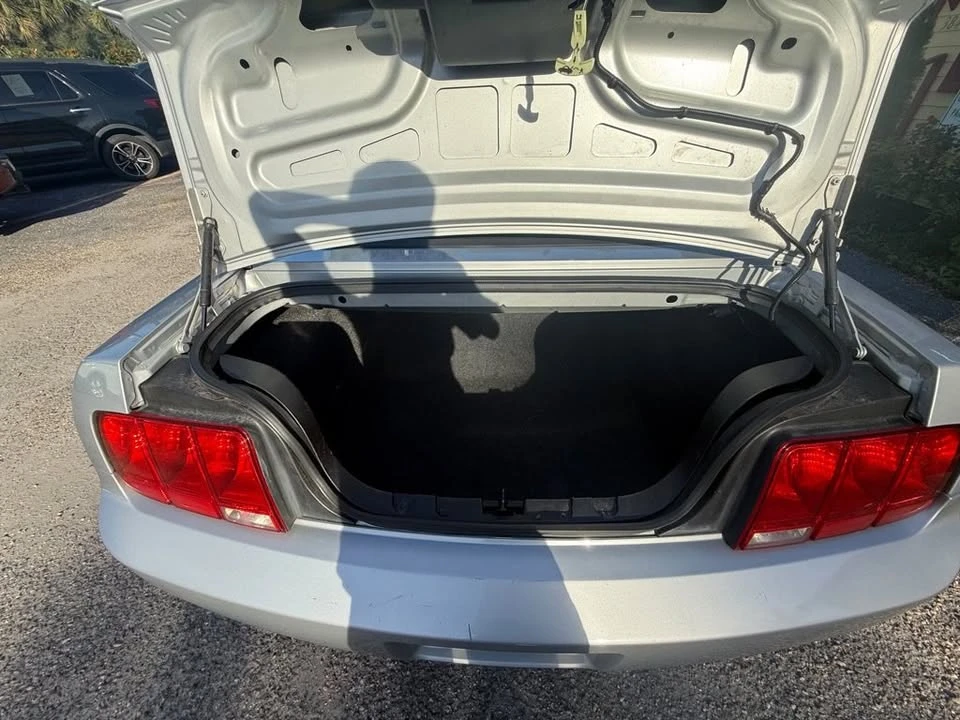 2005 Ford S197 Mustang - Image 16 of 18