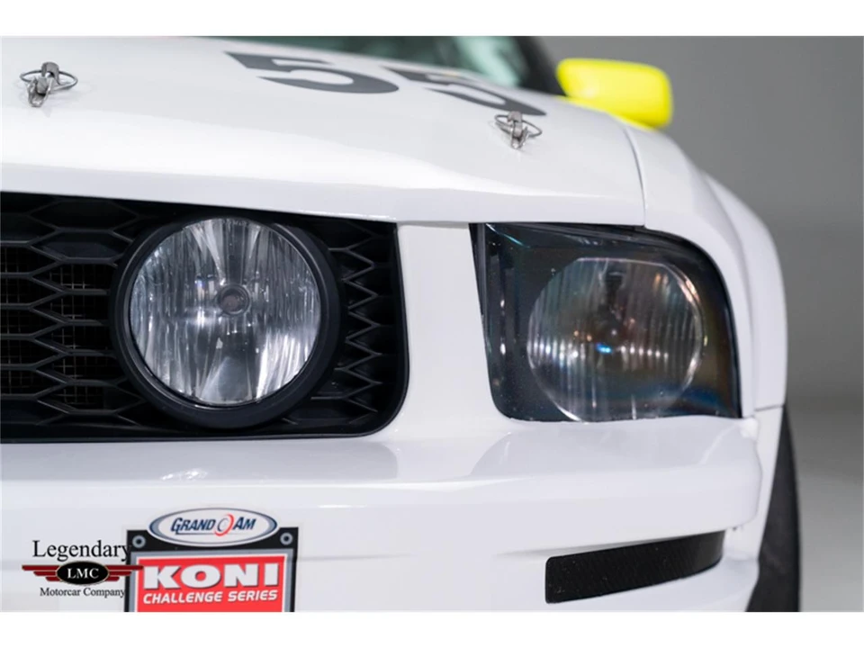 2005 Ford S197 Mustang - Image 15 of 31