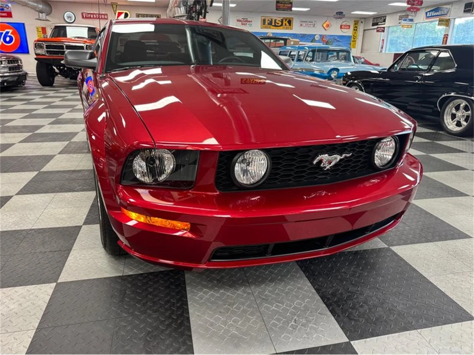 2005 Ford S197 Mustang - Image 9 of 22