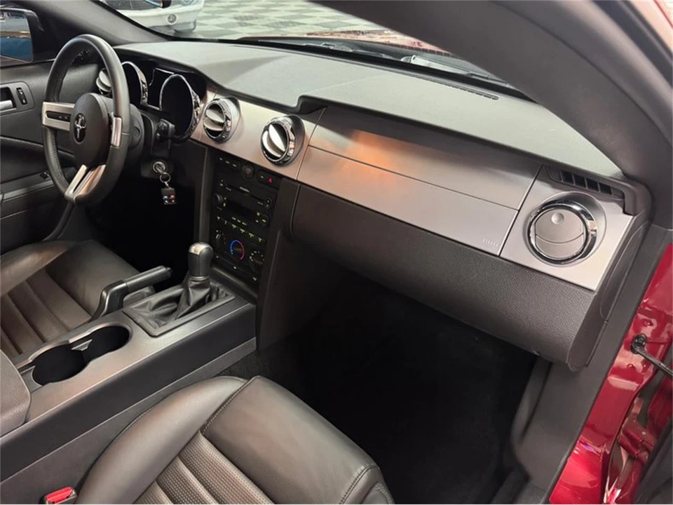 2005 Ford S197 Mustang - Image 16 of 22