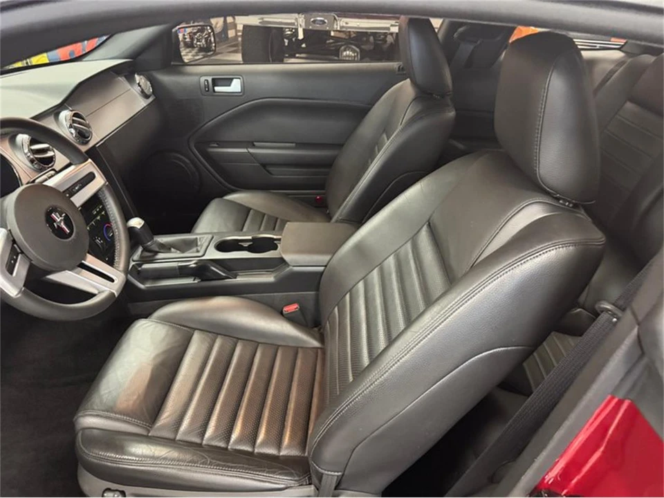 2005 Ford S197 Mustang - Image 13 of 22