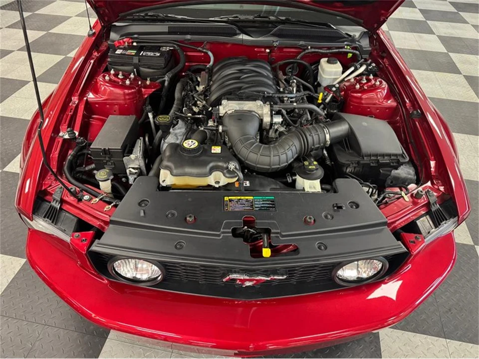 2005 Ford S197 Mustang - Image 19 of 22