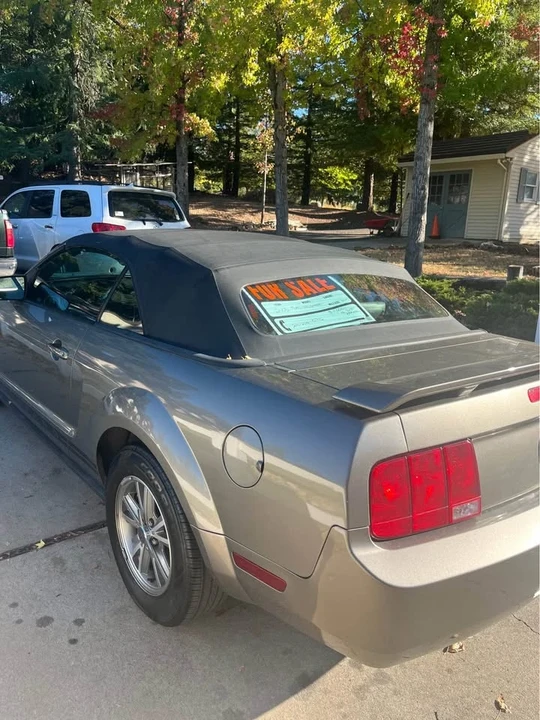 2005 Ford S197 Mustang - Image 3 of 10