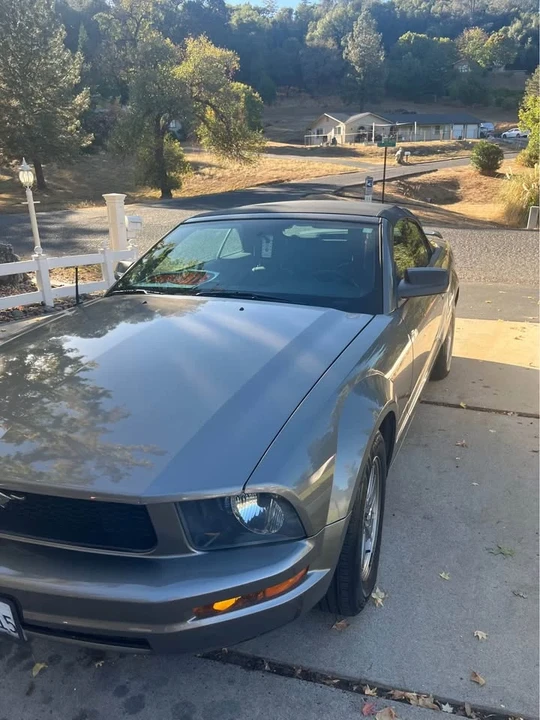 2005 Ford S197 Mustang - Image 2 of 10