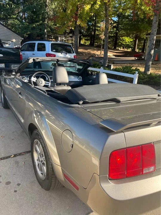 2005 Ford S197 Mustang - Image 9 of 10
