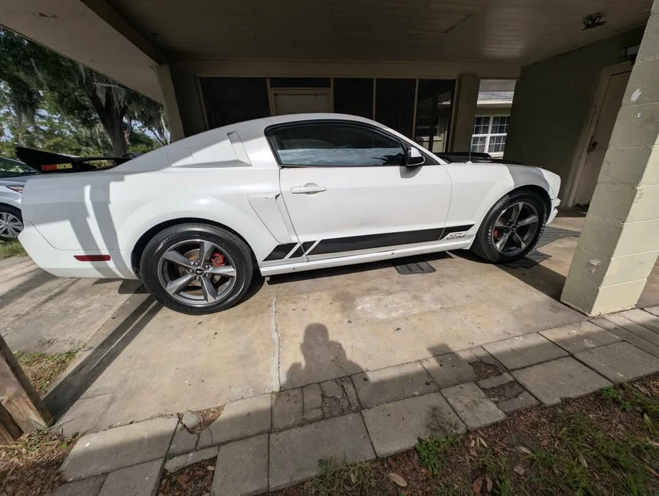 2005 Ford S197 Mustang - Image 9 of 11