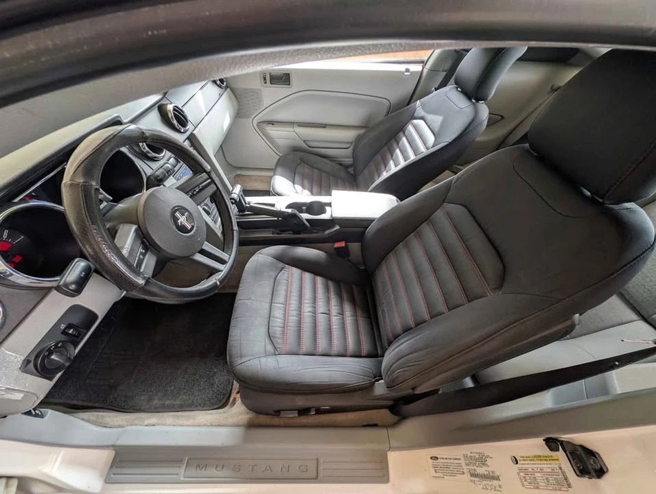 2005 Ford S197 Mustang - Image 3 of 11
