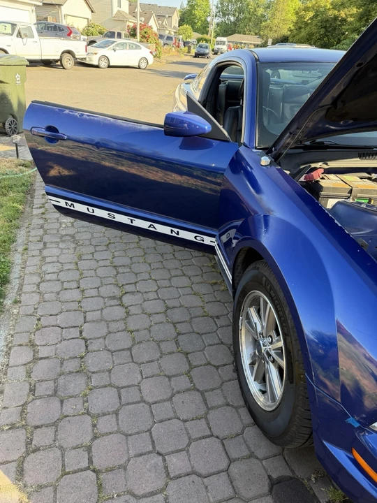2005 Ford S197 Mustang - Image 6 of 13