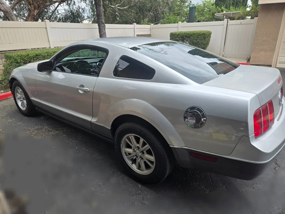 2005 Ford S197 Mustang - Image 3 of 17