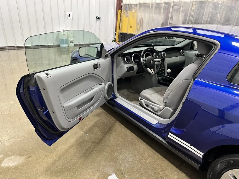 2005 Ford S197 Mustang - Image 7 of 20