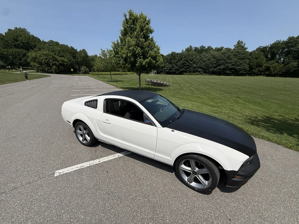 2005 Ford S197 Mustang - Image 17 of 20