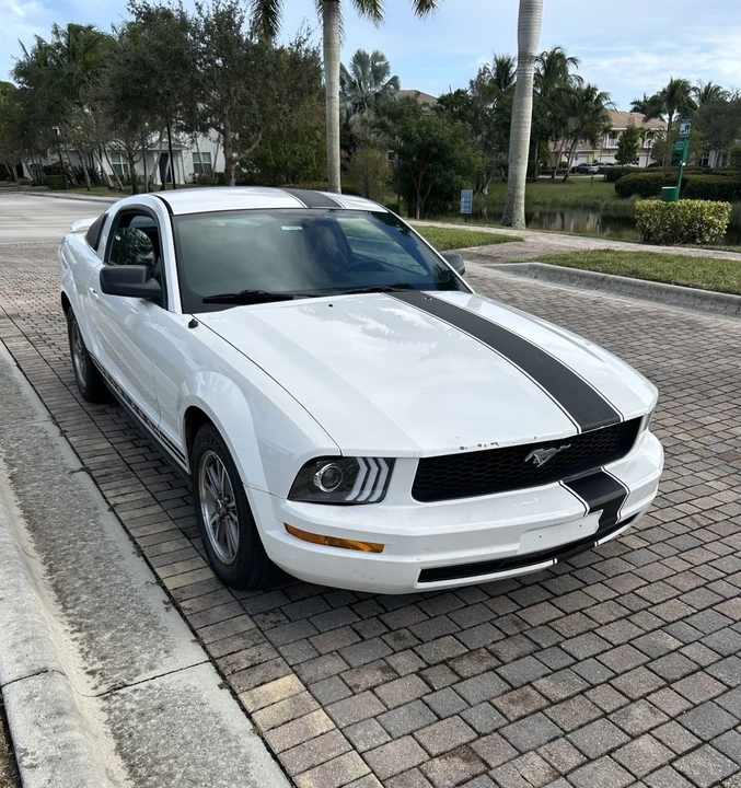 2005 Ford S197 Mustang - Image 3 of 21