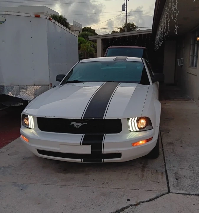 2005 Ford S197 Mustang - Image 11 of 21