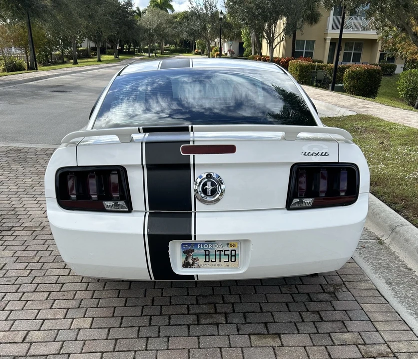2005 Ford S197 Mustang - Image 8 of 21