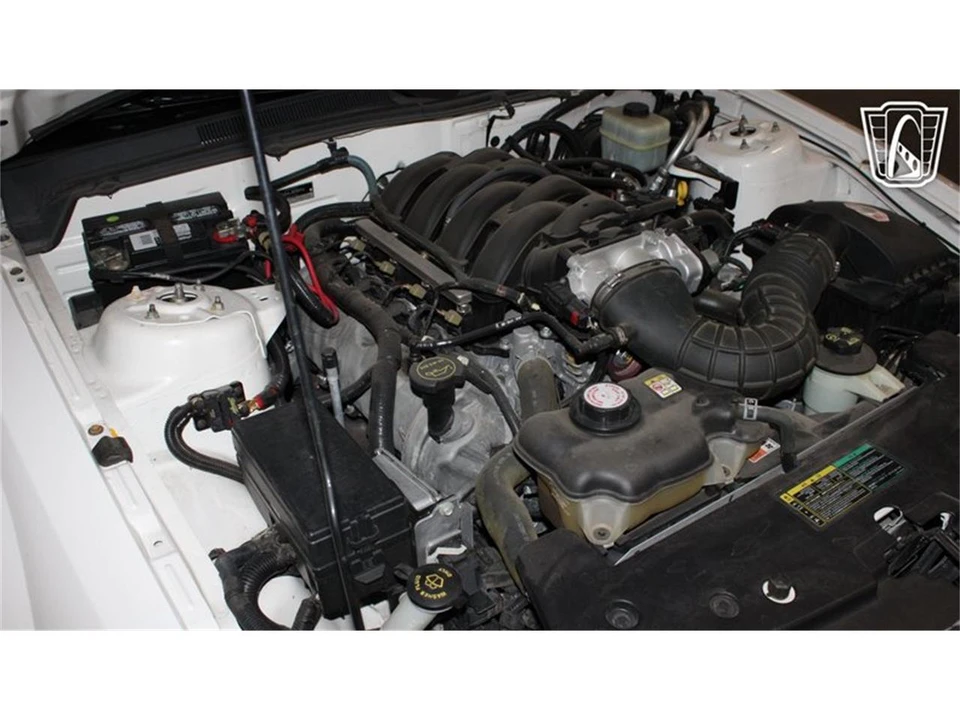 2005 Ford S197 Mustang - Image 12 of 31