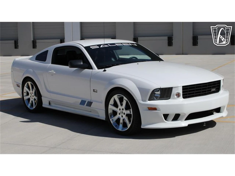 2005 Ford S197 Mustang - Image 4 of 31