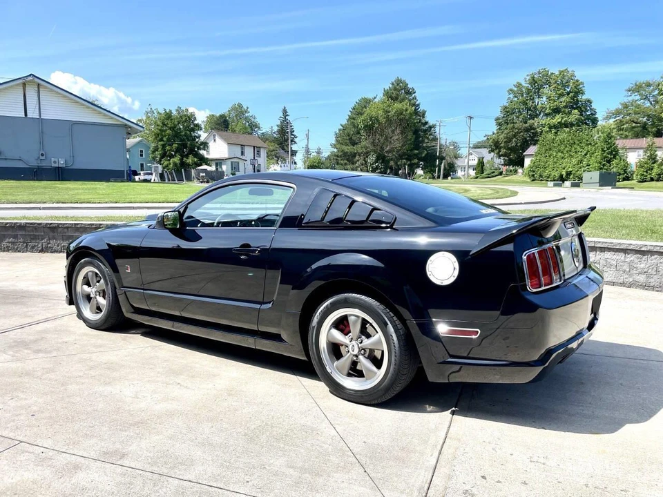 2005 Ford S197 Mustang - Image 5 of 31