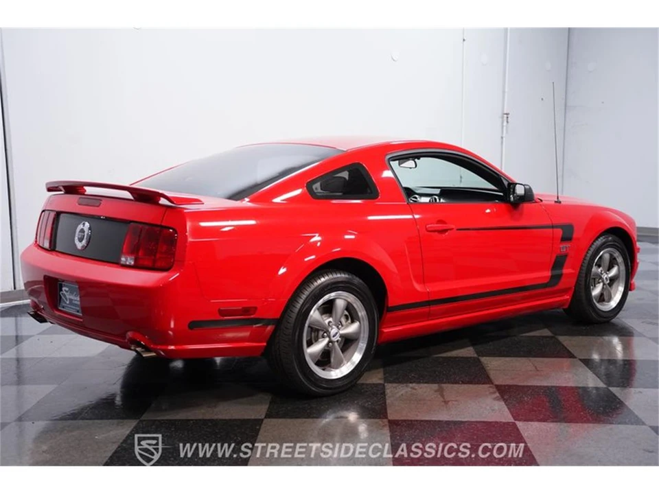 2005 Ford S197 Mustang - Image 11 of 31