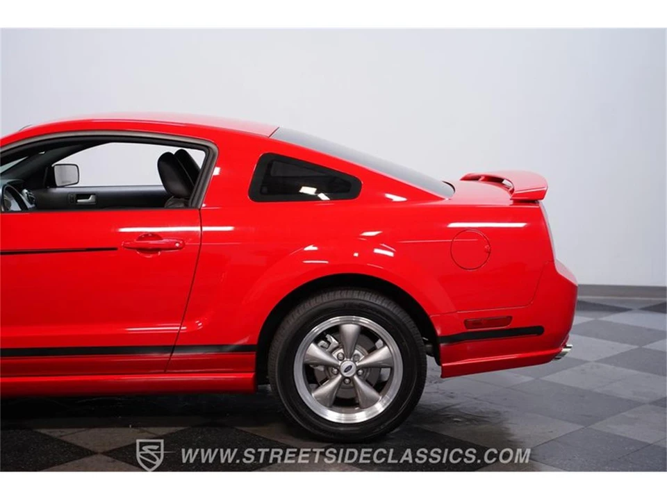 2005 Ford S197 Mustang - Image 20 of 31